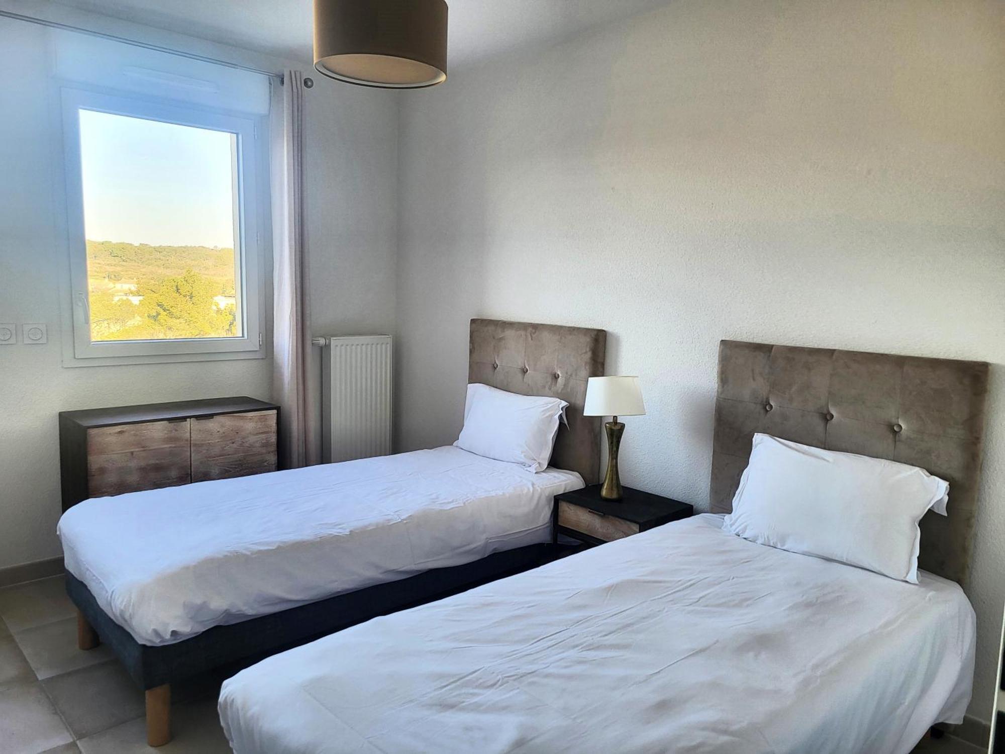 Zenao Appart'Hotels Вильнёв-ле-Авиньон Экстерьер фото